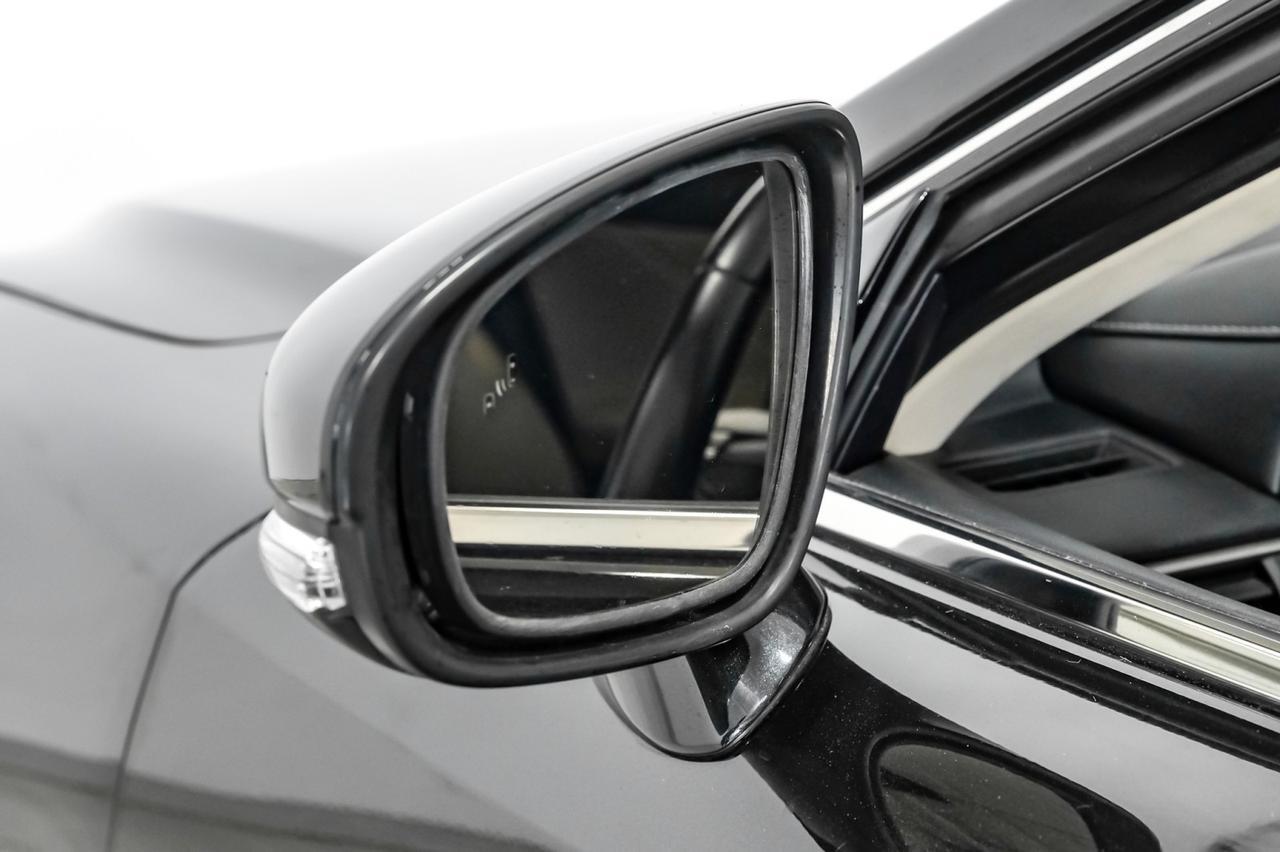 2018 Lexus IS 300 AWD LEXUS SAFETY SYSTEM BLIND SPOT NAVIGATION SUNROOF LEATHER SE Carrollton TX