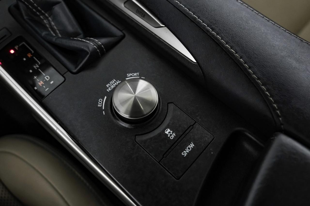 2018 Lexus IS 300 AWD LEXUS SAFETY SYSTEM BLIND SPOT NAVIGATION SUNROOF LEATHER SE Carrollton TX