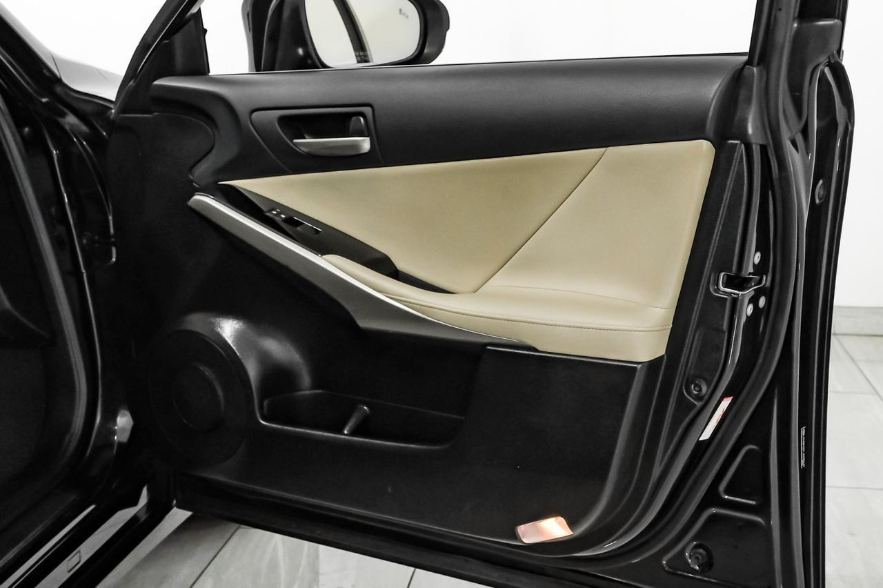 2018 Lexus IS 300 AWD LEXUS SAFETY SYSTEM BLIND SPOT NAVIGATION SUNROOF LEATHER SE Carrollton TX