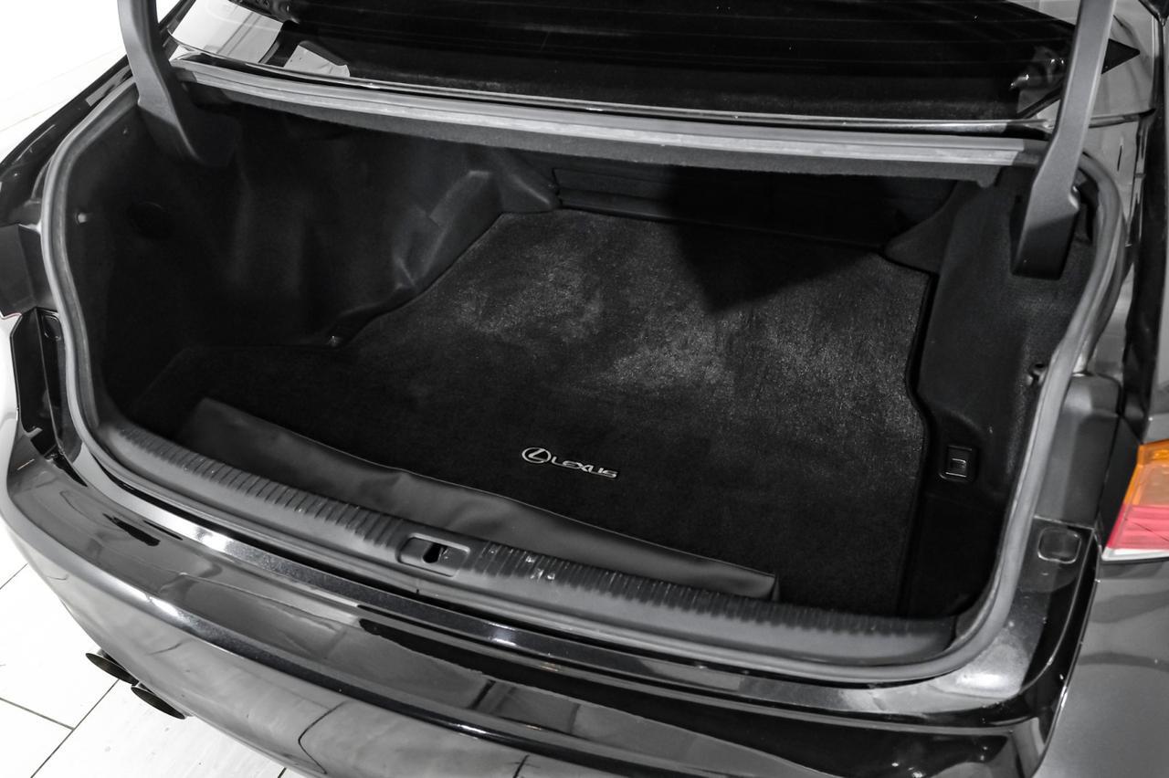 2018 Lexus IS 300 AWD LEXUS SAFETY SYSTEM BLIND SPOT NAVIGATION SUNROOF LEATHER SE Carrollton TX