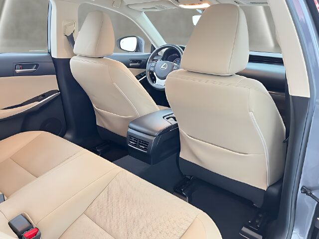 2018 Lexus IS 300 Carrollton TX