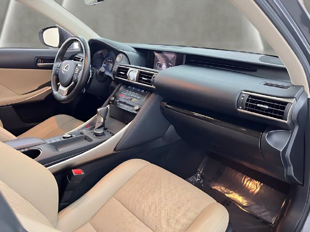 2018 Lexus IS 300 Carrollton TX