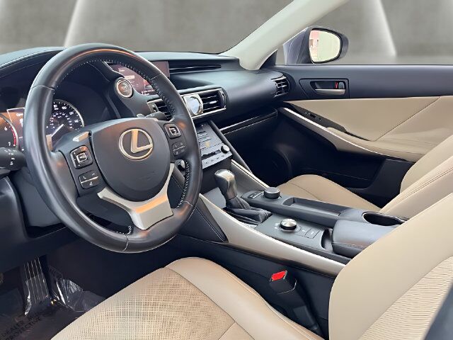 2018 Lexus IS 300 Carrollton TX