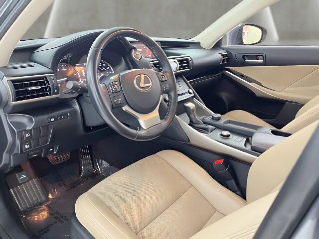 2018 Lexus IS 300 Carrollton TX