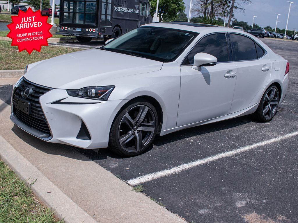 2018 Lexus IS 300