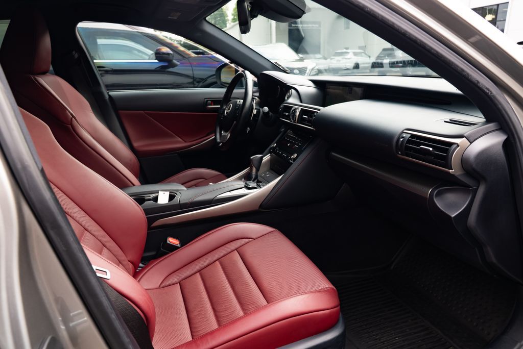 2018 Lexus IS 300 Milwaukie OR