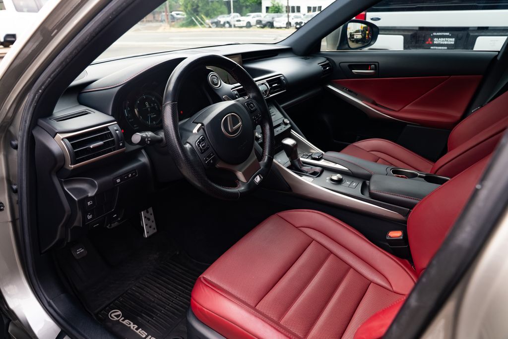 2018 Lexus IS 300 Milwaukie OR
