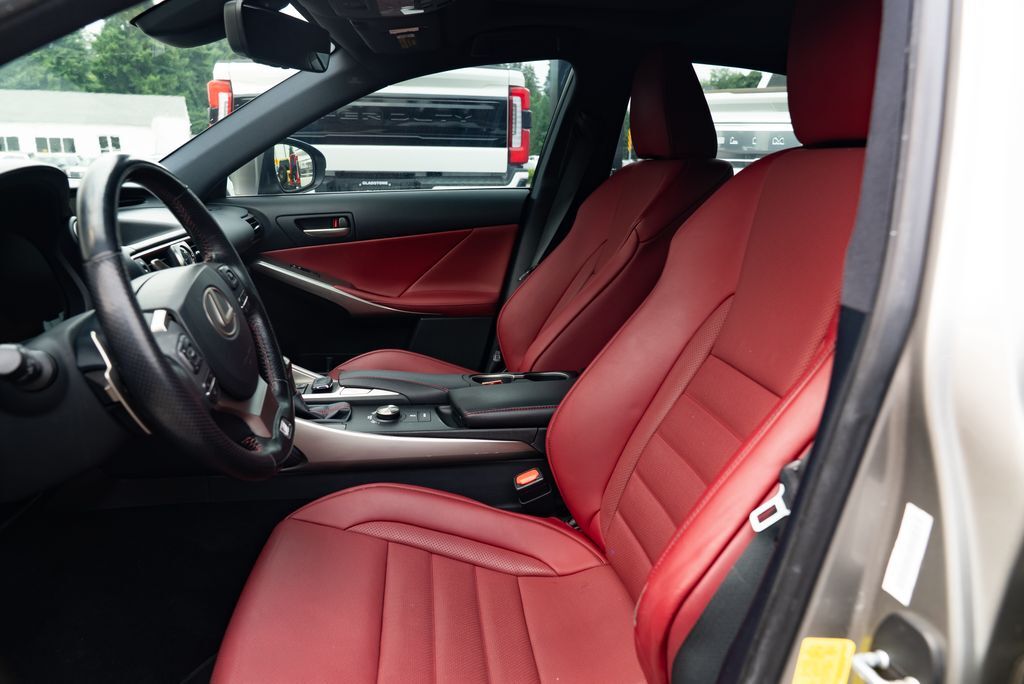 2018 Lexus IS 300 Milwaukie OR