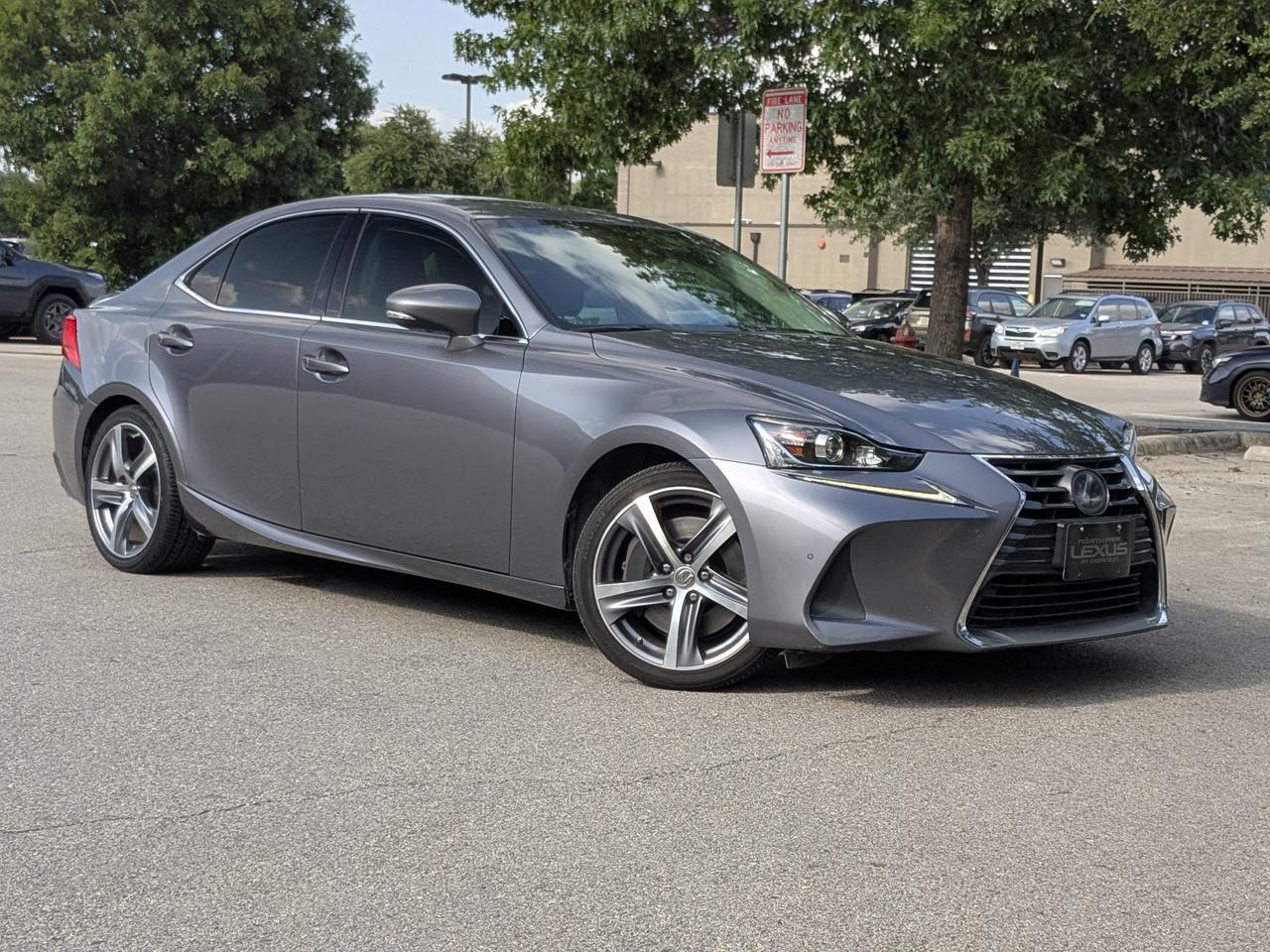 2018 Lexus IS 300