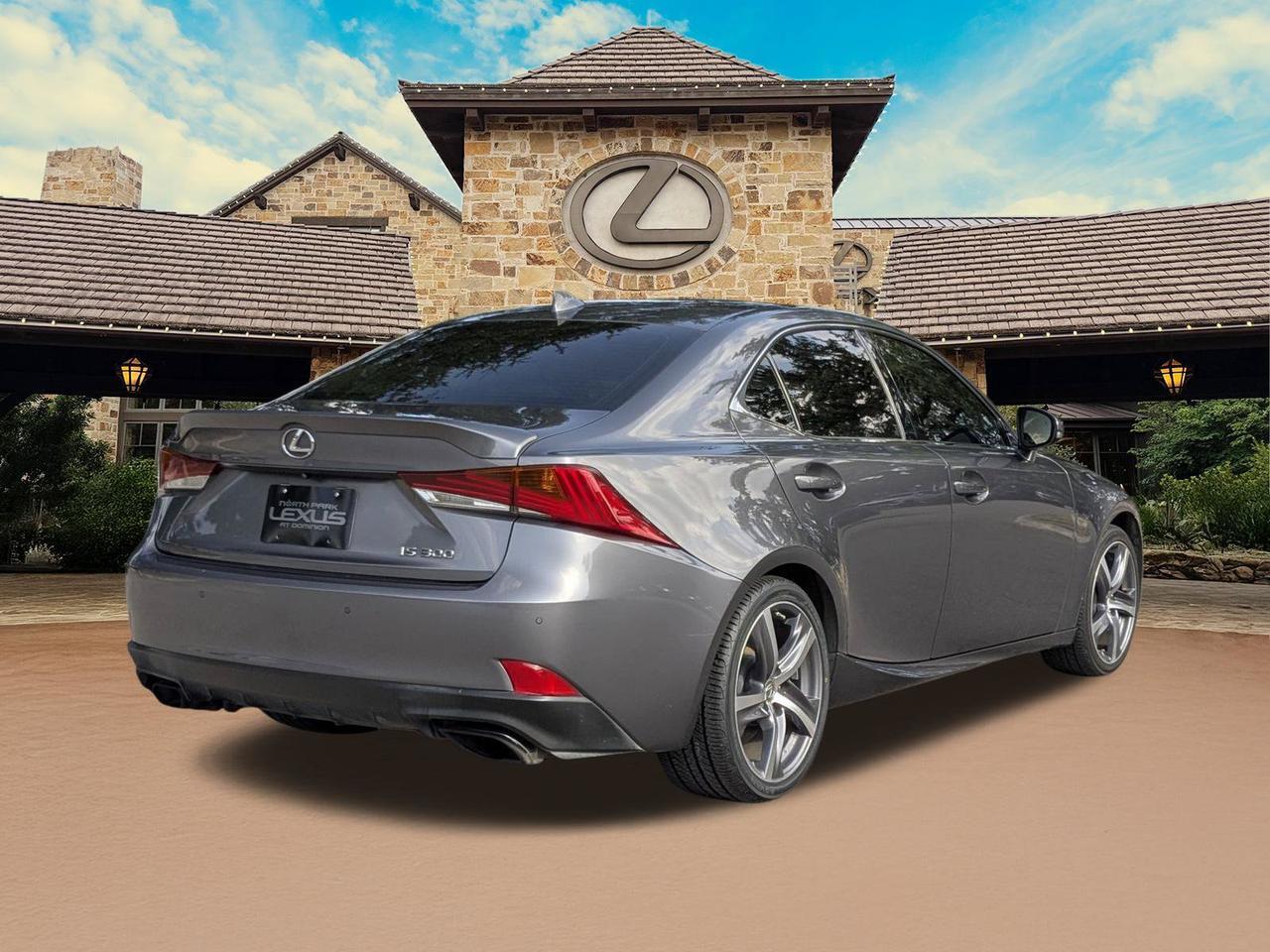 2018 Lexus IS 300