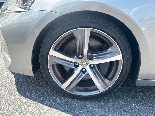 2018 Lexus IS 300 Worcester MA