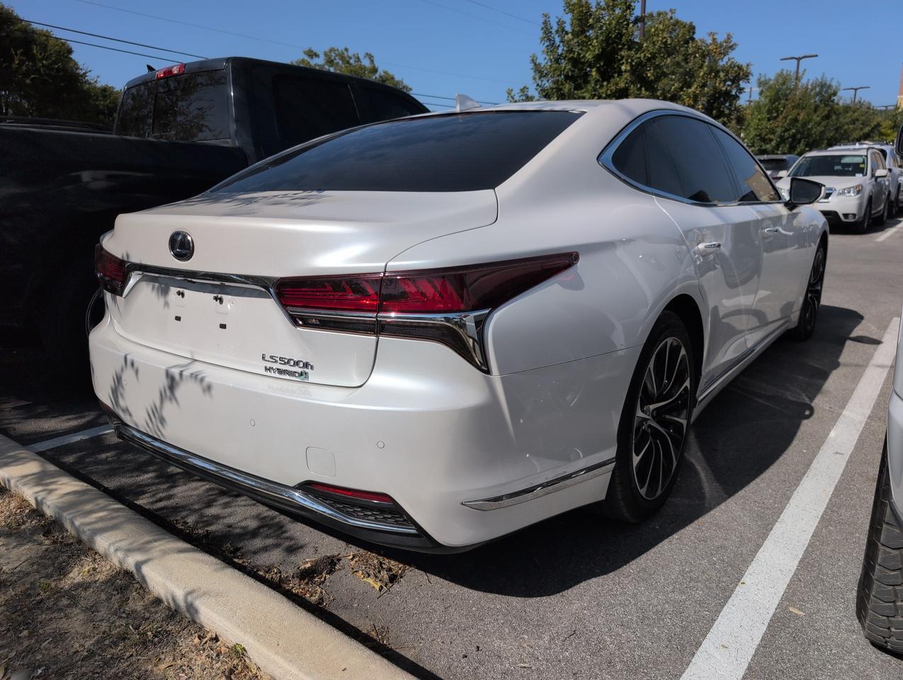 2018 Lexus LS 500h