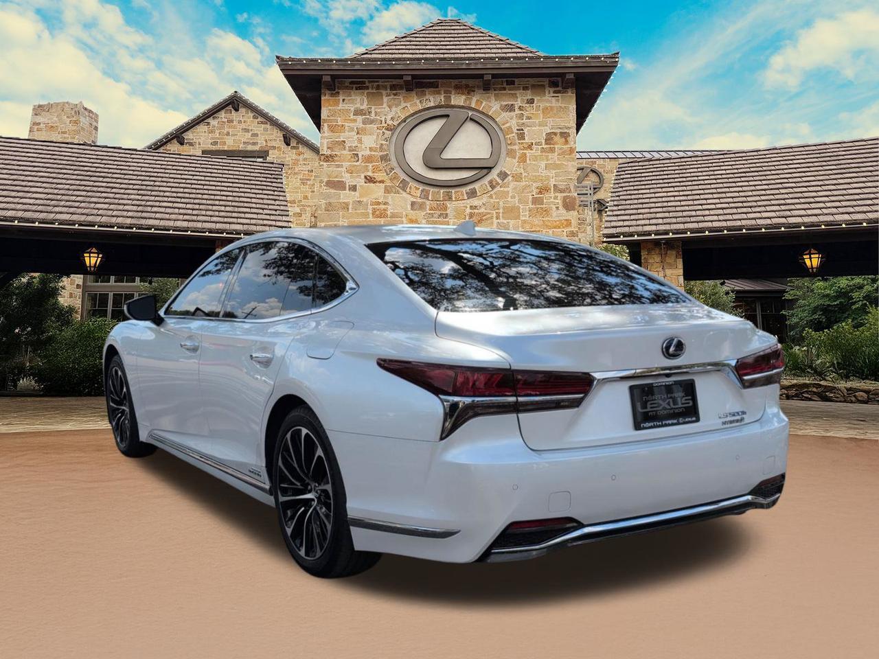 2018 Lexus LS 500h