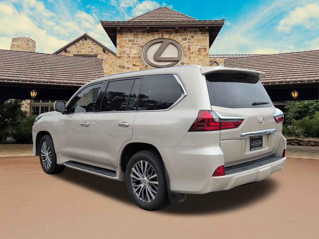 2018 Lexus LX 570