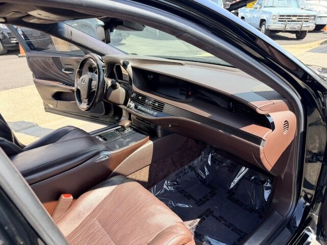 2018 Lexus LS Base - Photo 13