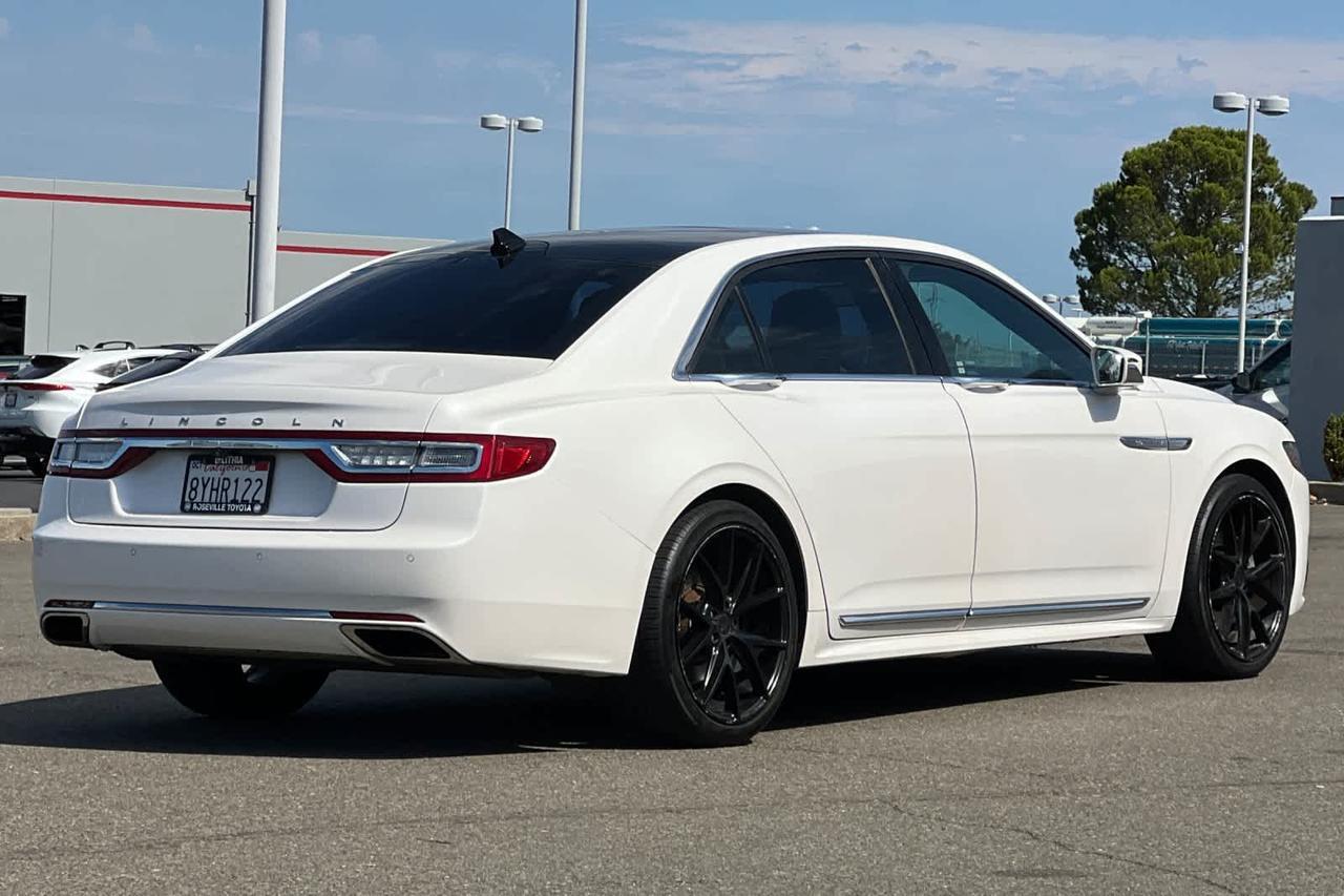 2018 Lincoln Continental Reserve