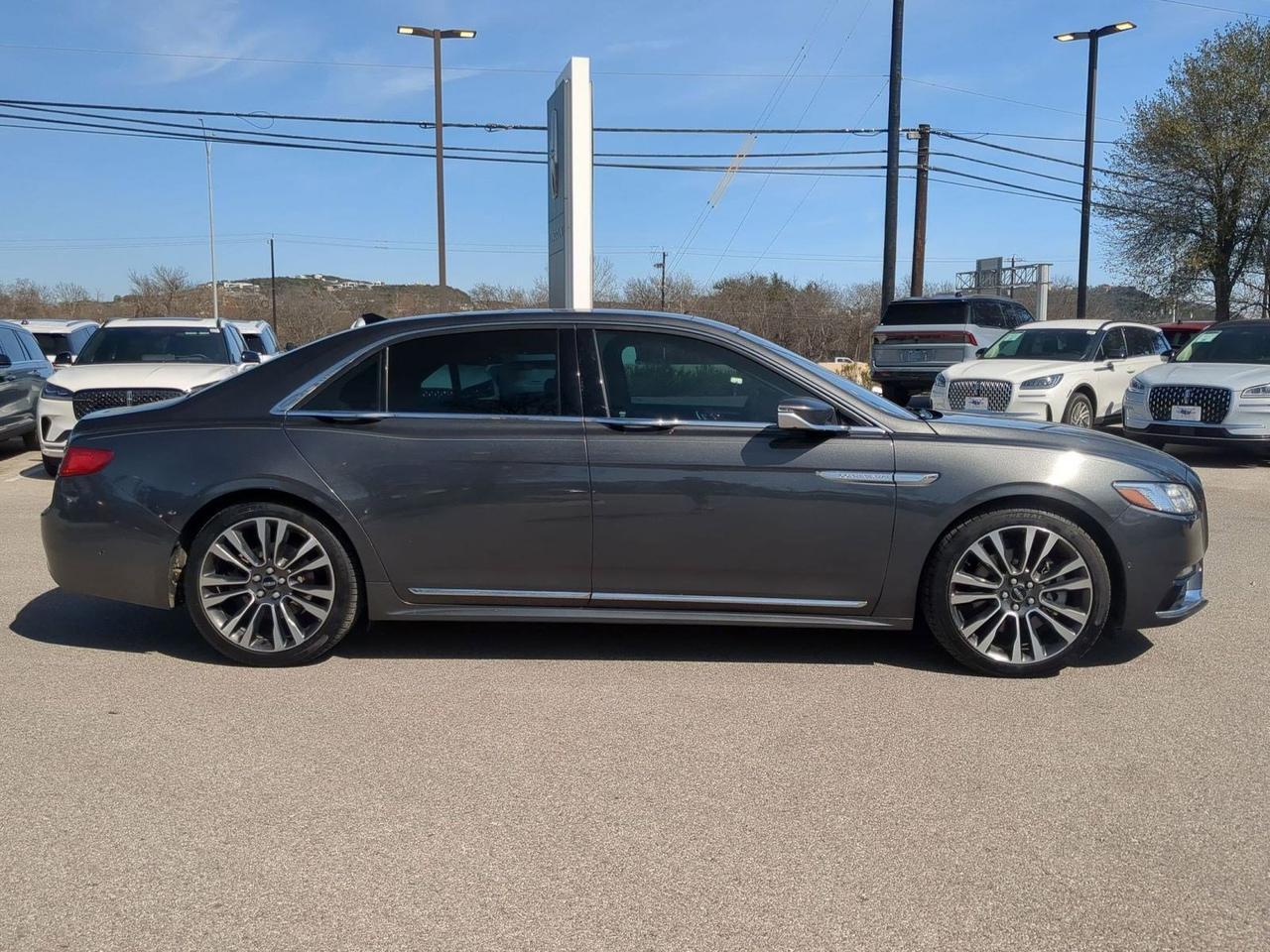 2018 Lincoln Continental Reserve