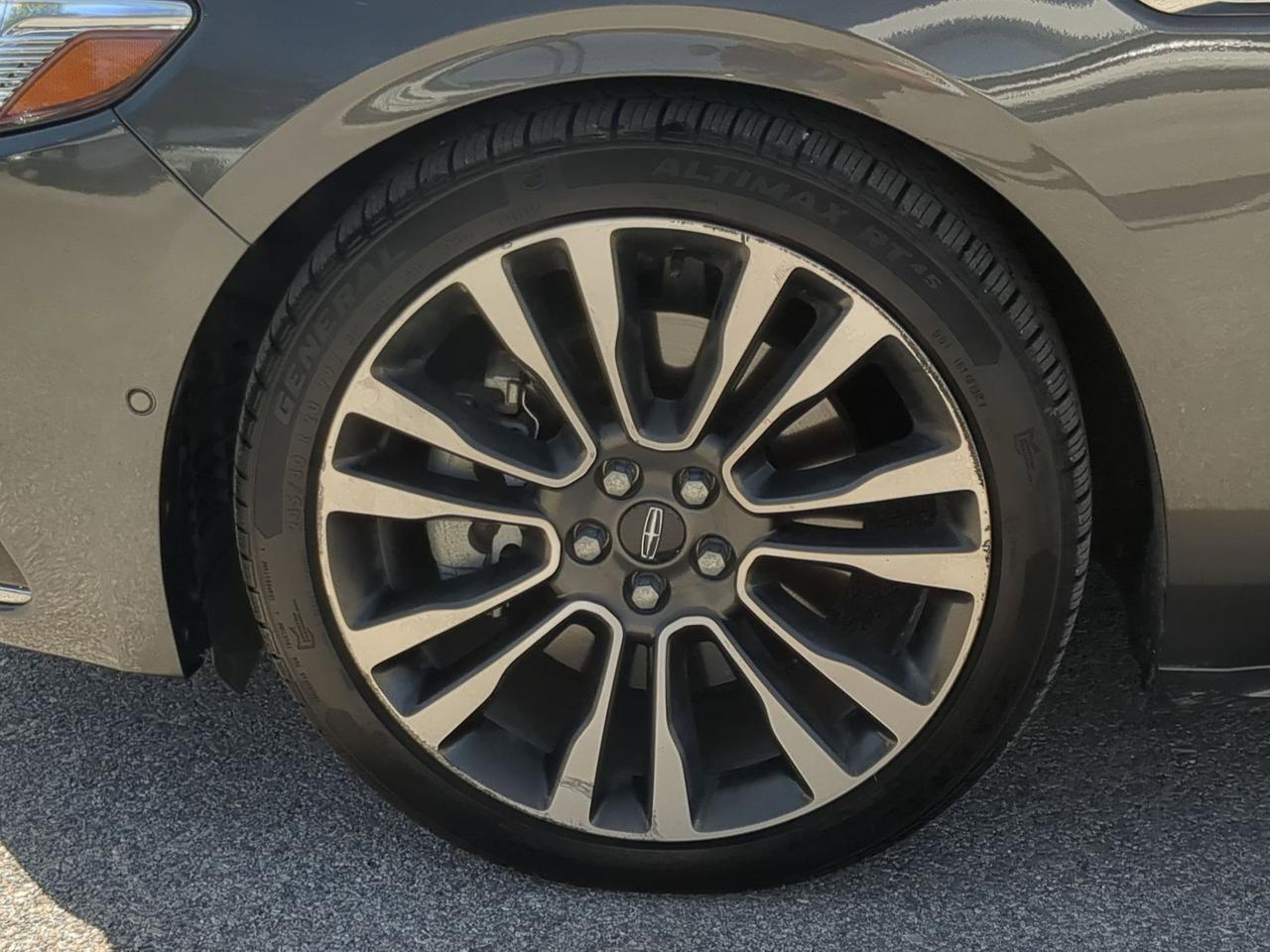 2018 Lincoln Continental Reserve