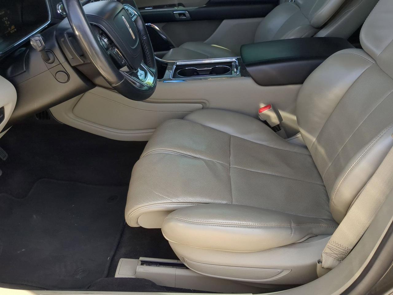 2018 Lincoln Continental Reserve