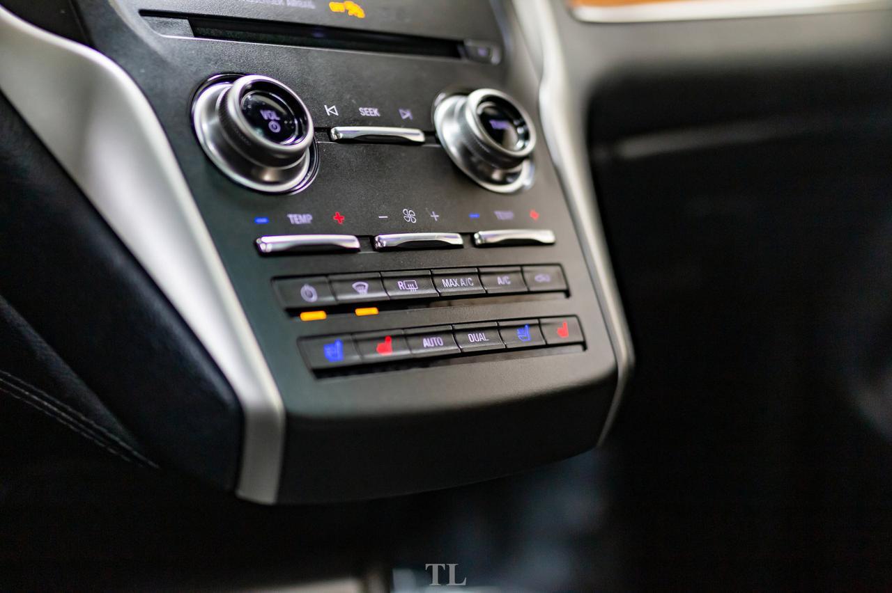 2018 Lincoln MKC AWD Reserve Leather Roof Nav BCam Red Deer AB