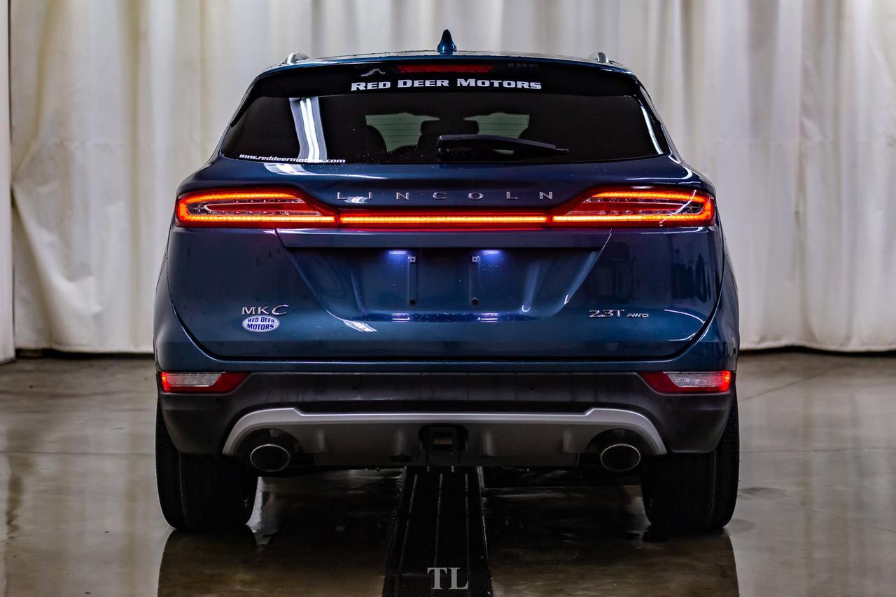 2018 Lincoln MKC AWD Reserve Leather Roof Nav BCam Red Deer AB