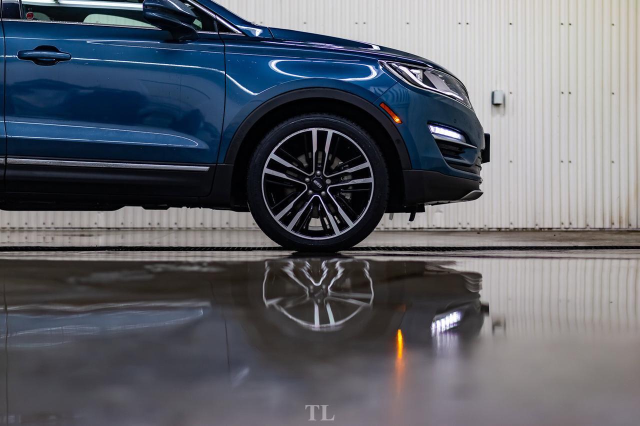 2018 Lincoln MKC AWD Reserve Leather Roof Nav BCam Red Deer AB