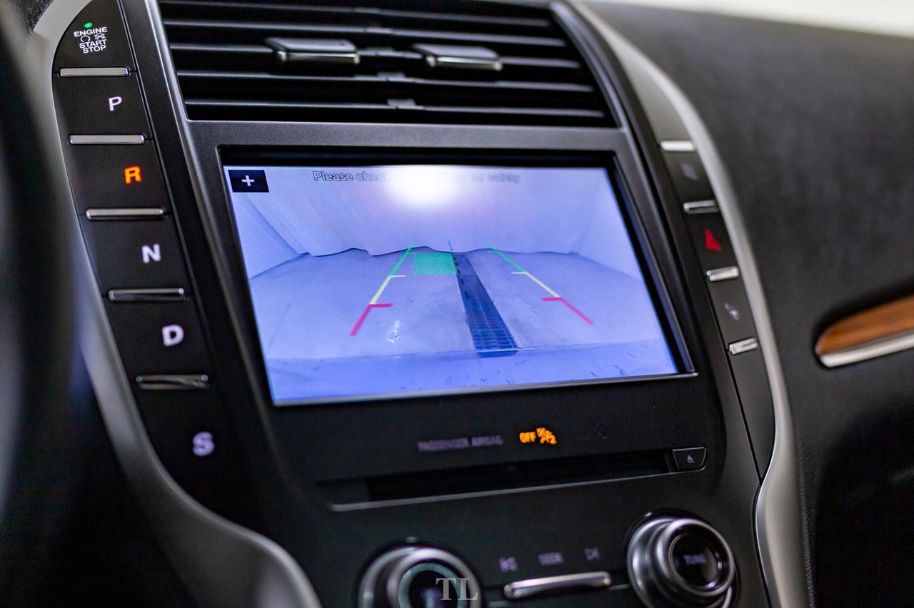 2018 Lincoln MKC AWD Reserve Leather Roof Nav BCam Red Deer AB