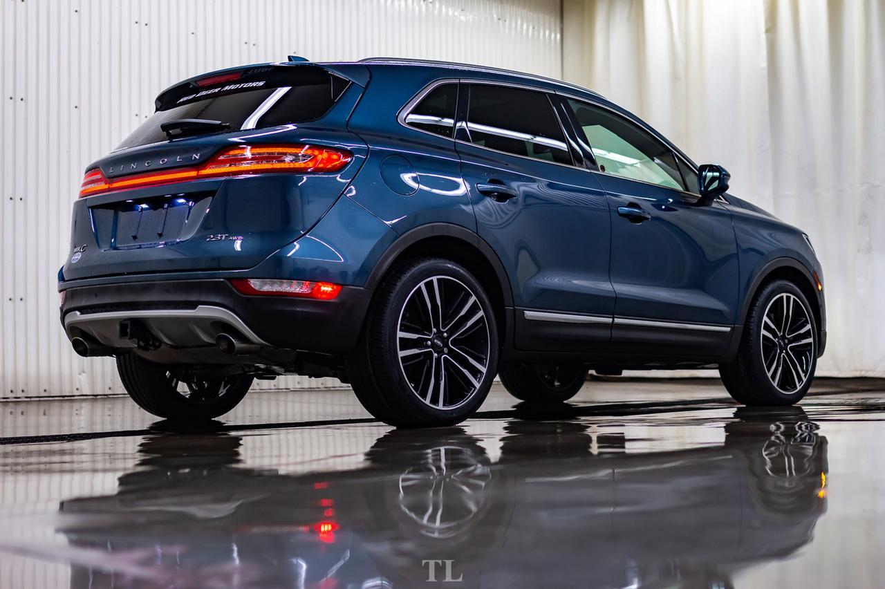 2018 Lincoln MKC AWD Reserve Leather Roof Nav BCam Red Deer AB