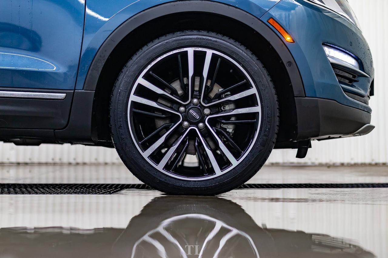 2018 Lincoln MKC AWD Reserve Leather Roof Nav BCam Red Deer AB