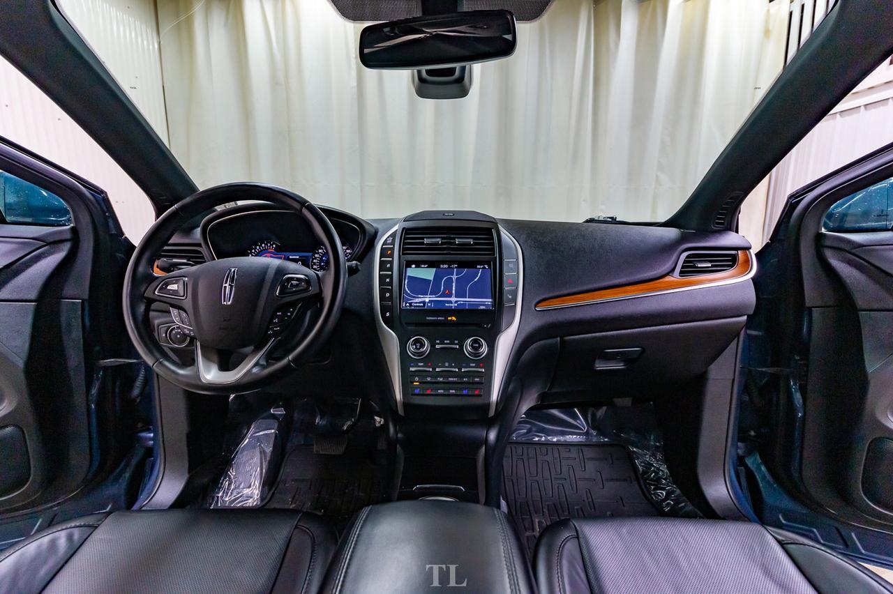 2018 Lincoln MKC AWD Reserve Leather Roof Nav BCam Red Deer AB