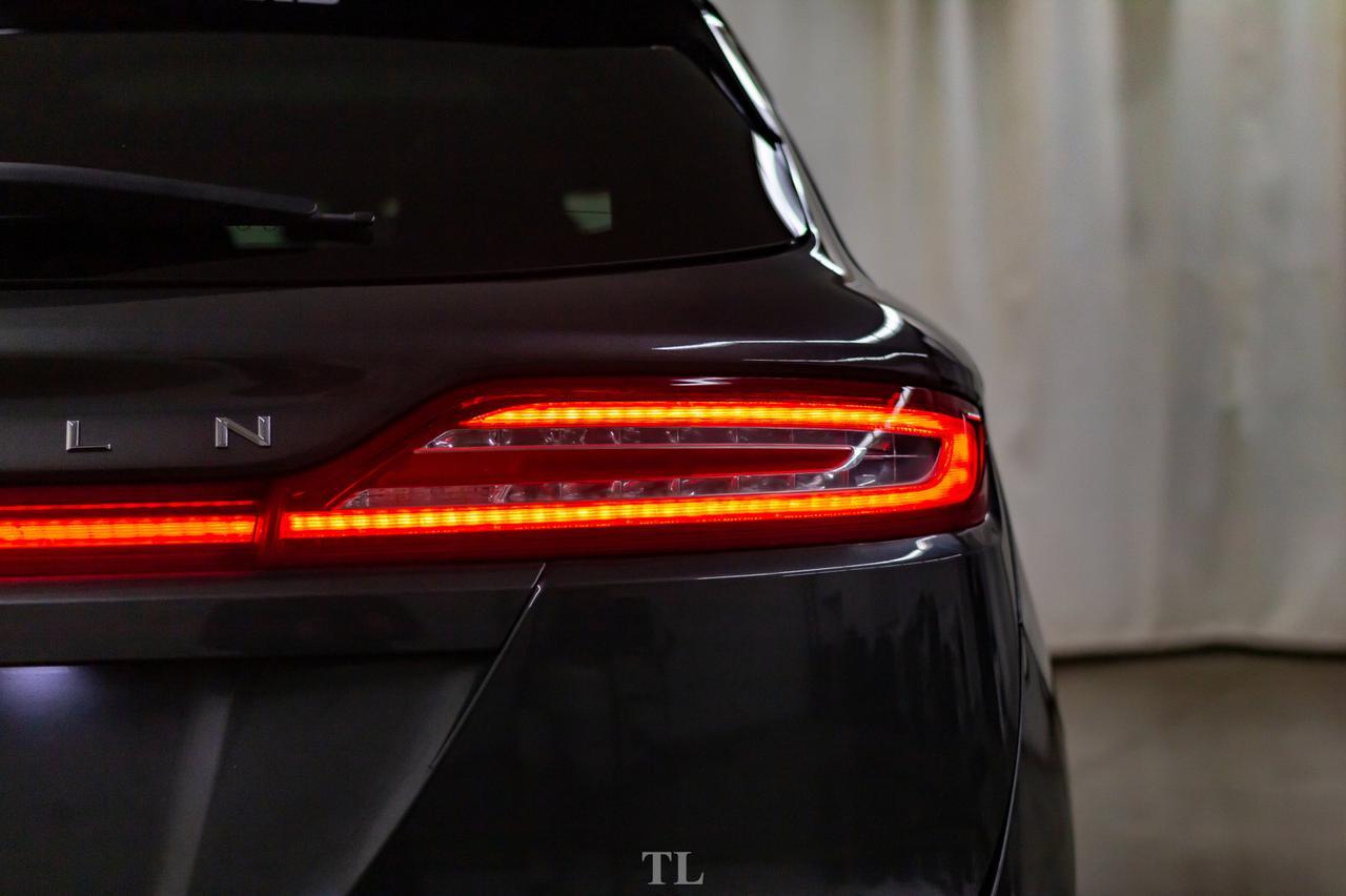 2018 Lincoln MKC AWD Reserve Leather Roof Nav BCam Red Deer AB