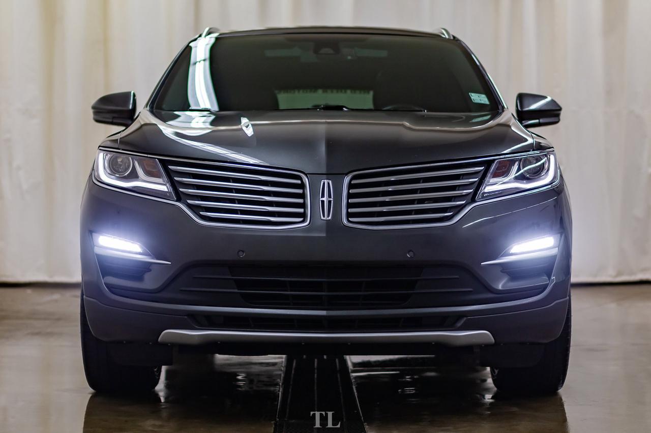 2018 Lincoln MKC AWD Reserve Leather Roof Nav BCam Red Deer AB