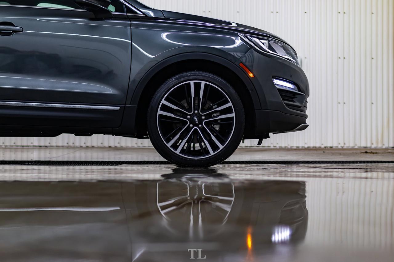 2018 Lincoln MKC AWD Reserve Leather Roof Nav BCam Red Deer AB