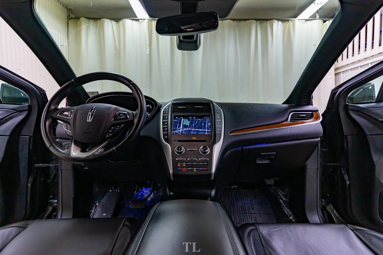 2018 Lincoln MKC AWD Reserve Leather Roof Nav BCam Red Deer AB