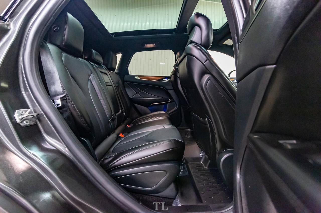 2018 Lincoln MKC AWD Reserve Leather Roof Nav BCam Red Deer AB