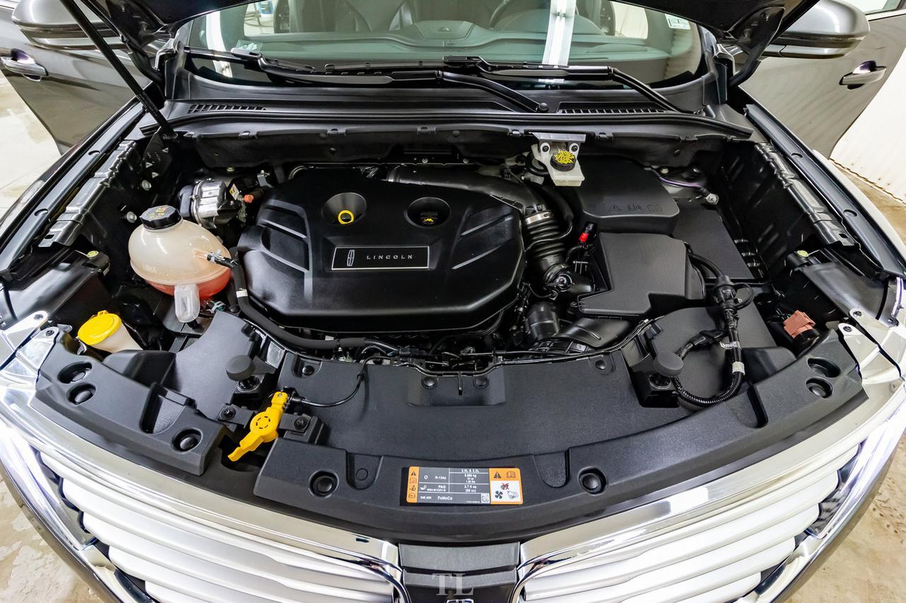 2018 Lincoln MKC AWD Reserve Leather Roof Nav BCam Red Deer AB