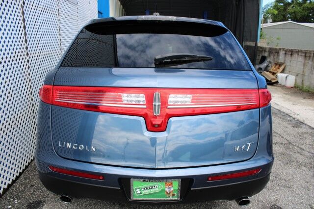 2018 Lincoln MKT AWD RESERVE Reserve Melbourne FL