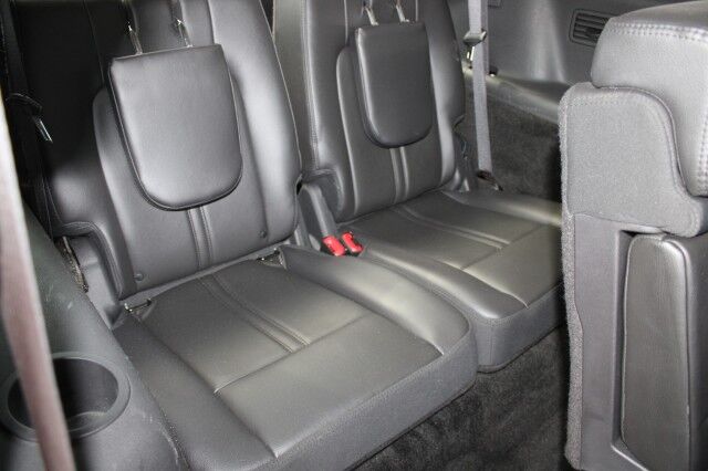 2018 Lincoln MKT Reserve photo 5