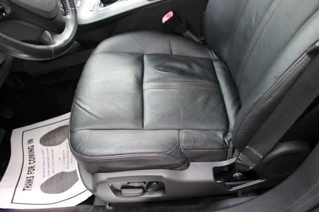 2018 Lincoln MKT Reserve photo 7