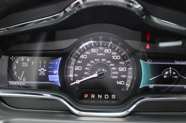 2018 Lincoln MKT Reserve photo 14