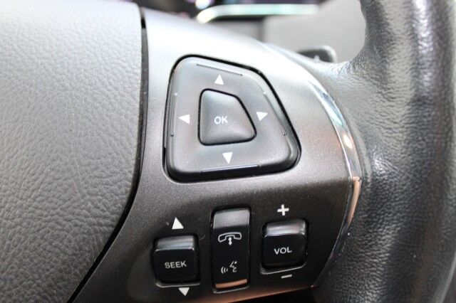 2018 Lincoln MKT Reserve photo 16