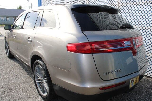 2018 Lincoln MKT RESERVE TECH PKG Melbourne FL