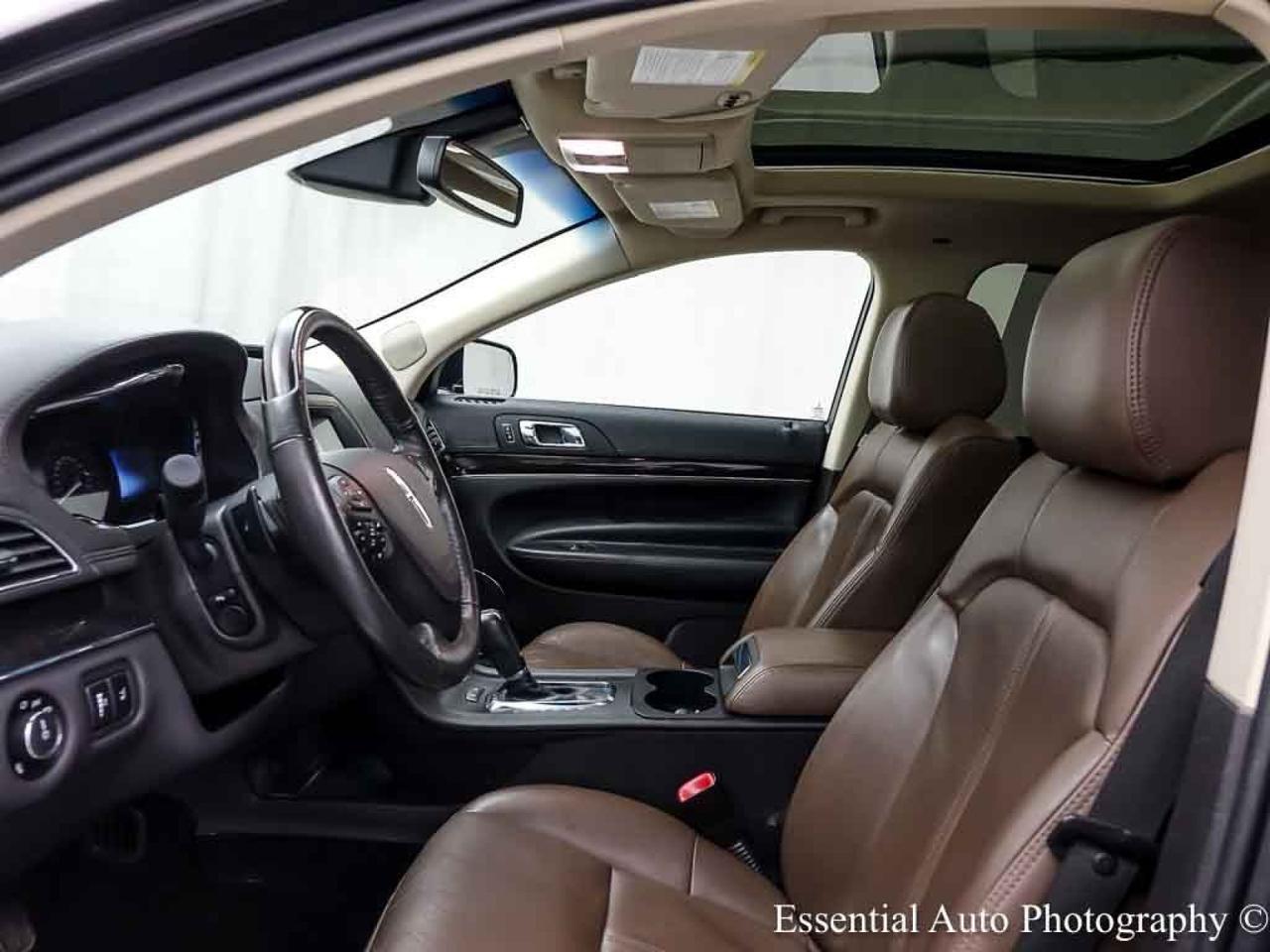 2018 Lincoln MKT Reserve Willowbrook IL