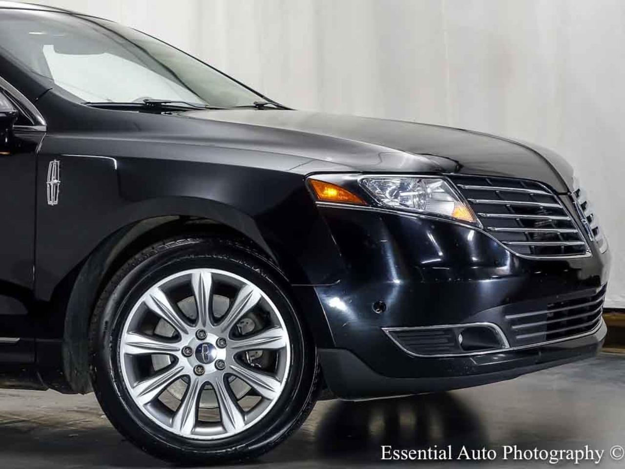 2018 Lincoln MKT Reserve