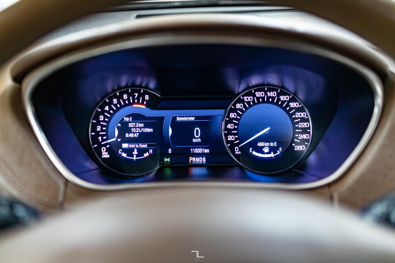 2018 Lincoln MKX AWD Reserve Leather Roof Nav BCam Red Deer AB