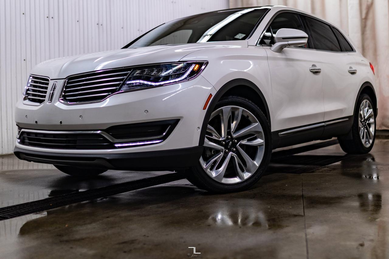 2018 Lincoln MKX AWD Reserve Leather Roof Nav BCam Red Deer AB