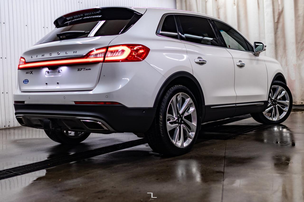 2018 Lincoln MKX AWD Reserve Leather Roof Nav BCam Red Deer AB
