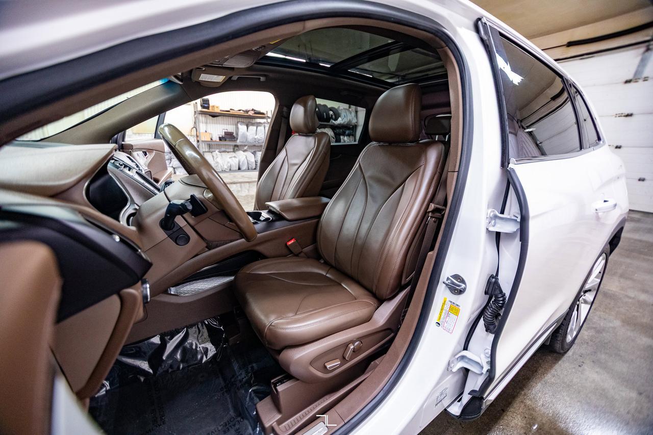 2018 Lincoln MKX AWD Reserve Leather Roof Nav BCam Red Deer AB