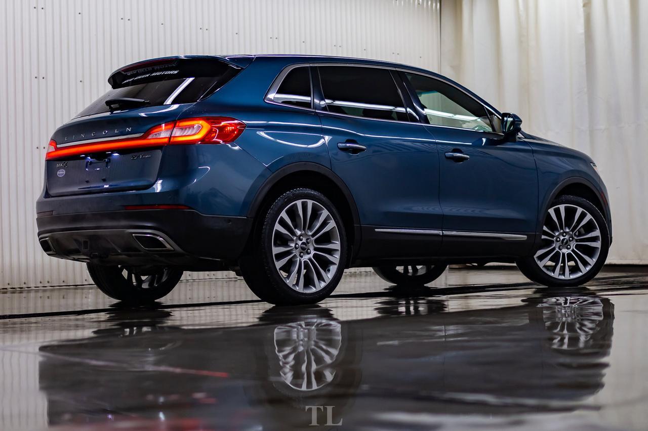 2018 Lincoln MKX AWD Reserve Leather Roof Nav BCam Red Deer AB