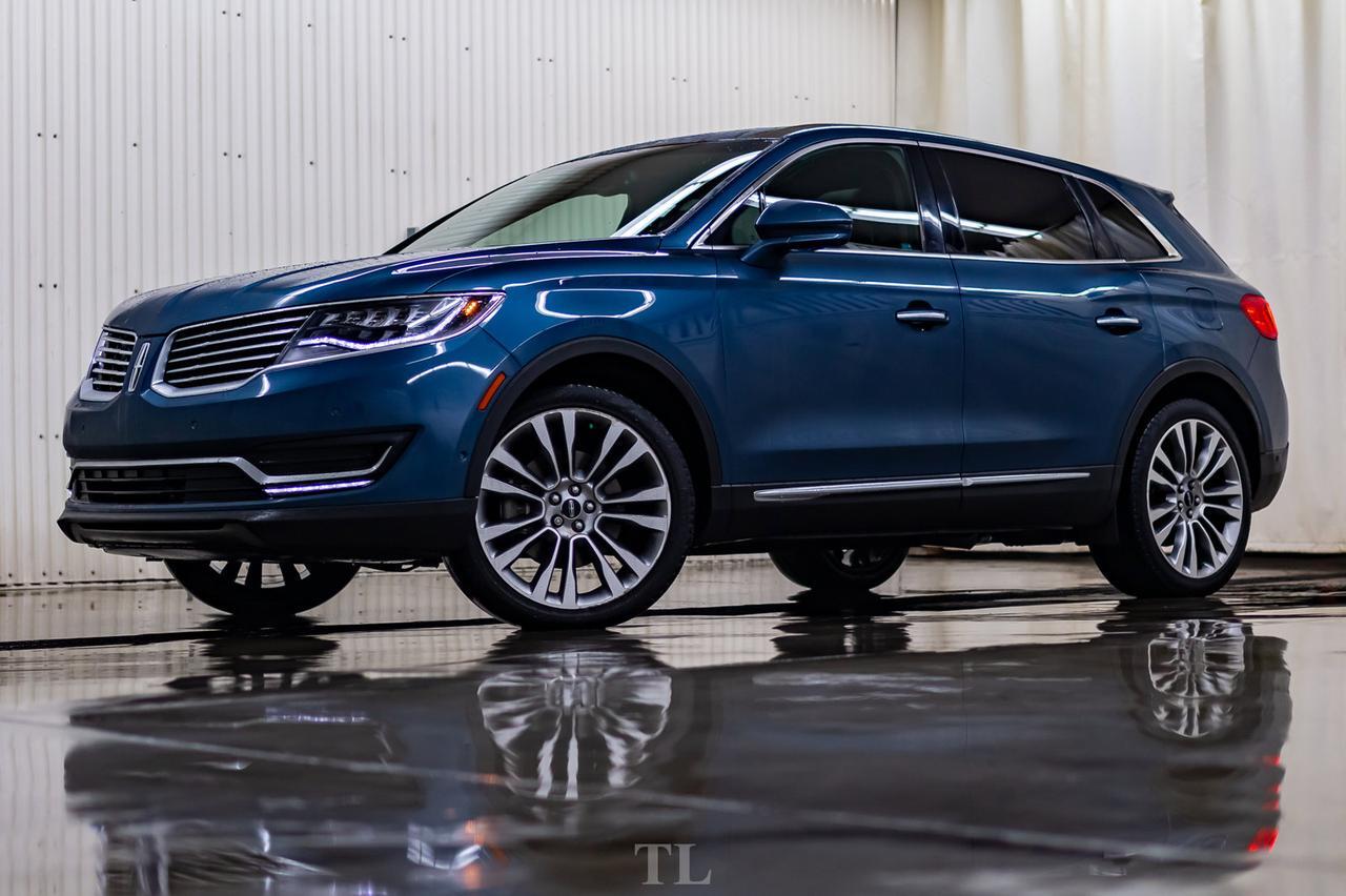 2018 Lincoln MKX AWD Reserve Leather Roof Nav BCam Red Deer AB
